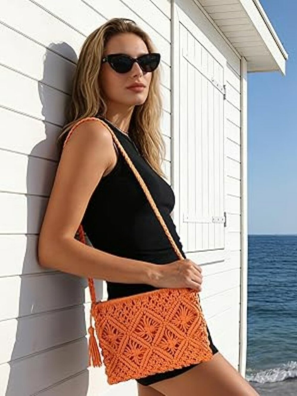 New Bohemian Small Crossbody Bag Stylish Woven Shoulder Purses with Tassel Boho